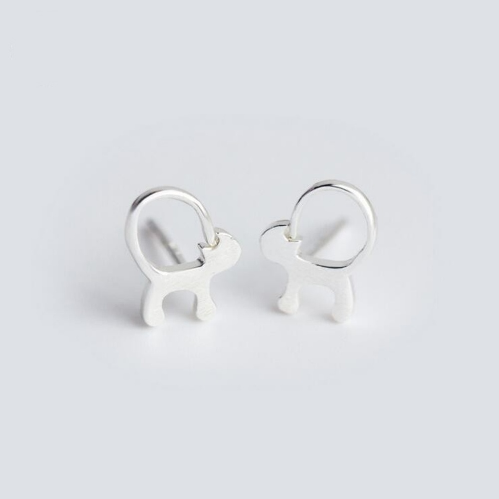 ❤️4 for $20 Sale❤️  Silver cat Stud Earrings - Picture 2 of 4